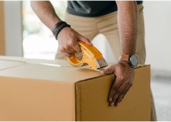 Top 6 Factors to Consider When Choosing a Moving Service