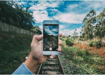 Do Eco-Friendly Mobile Phones Exist?