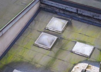 How to get your Commercial Flat Roof Ready for Winter