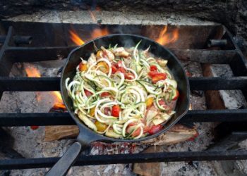 10 Tasty Campfire Meals to Make This Summer