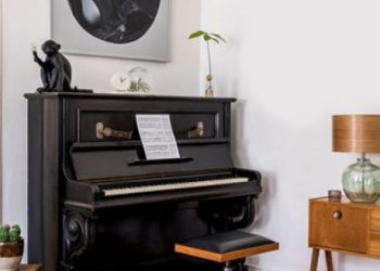 Moving a Baby Grand Piano with Piano Movers Toronto