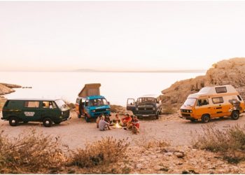 5 Car Accessories You Might Need For A Road Trip