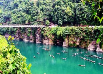 5 Amazing places to visit in Meghalaya with family