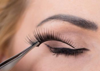How to make the most of an eyelash extension kit?