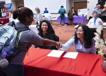 What are the secrets to get best student jobs easily?