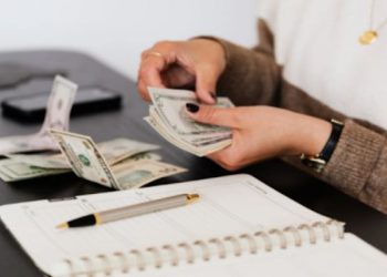 The average salary in Singapore