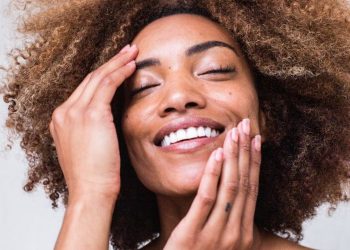 5 Products to Help Women Increase Their Intimacy With Themselves