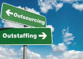 Outsourcing versus Outstaffing: which should you choose?