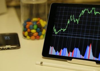Guide To Technical Analysis Using A Technical Stock Screener