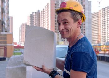 Landscaping With Masonry and Stone Adds Value to Homes