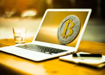 All essential factors you need to consider before investing in Bitcoin 