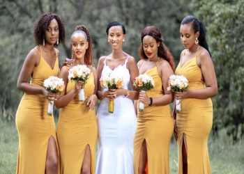 Eight plus size dress ideas to bedazzle everyone on a wedding