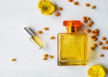 Mist vs. Perfume: The Ultimate Comparison in 2021