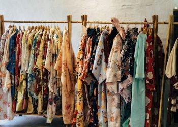 5 Pro Tips to Personalize Your T-Shirt in Minutes