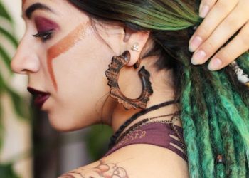 Spruce Up Your Style With Ear Hangers