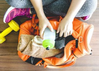 The Most Important Gym Essentials That You Must Have In Your Gym Bag