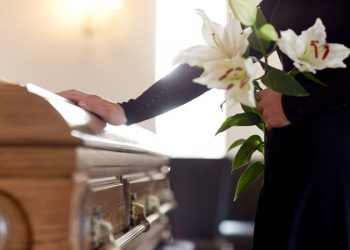 Ways to Reduce the Cost of a Funeral