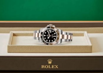 A Watch That’s Suitable for People Who Travel a Lot