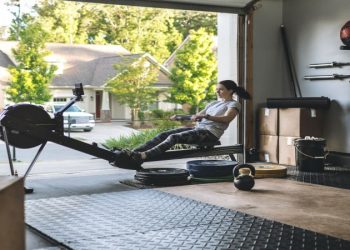 Fitness Trackers, Home Gym Gadgets, and More – What You Need for the Perfect Home Gym