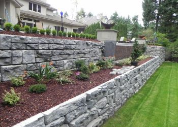 When is the Best Time to Install Stone Retaining Walls?