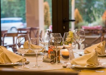4 Ways to Improve the Restaurant Customer Experience