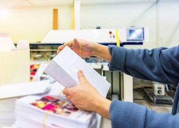 Different Ways of Using Mailers to Find New Customers