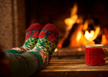 How To Keep Yourself Warm On A Cold Night 