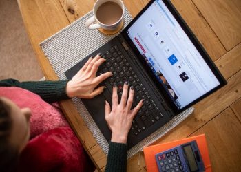 How You Can Help Improve Your Health When Working A Newly Remote Job