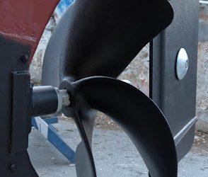 7 Tips for Buying a Boat Propeller