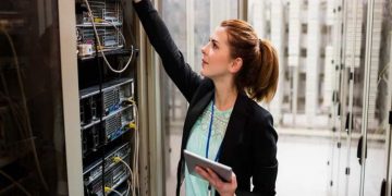 Common Mistakes to Avoid When Hiring IT Support Specialists