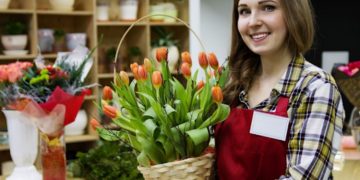 Why You Should Choose Flower Bouquet Delivery in Singapore