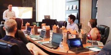 Strategies To Turn Your Employees Into Bold Leaders