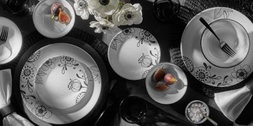 Are you Looking for a Collectible Dinnerware Set? What Should You Look For?