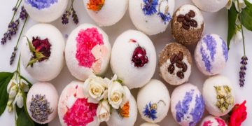 Natural Bath Bombs: What to Consider When Buying Them