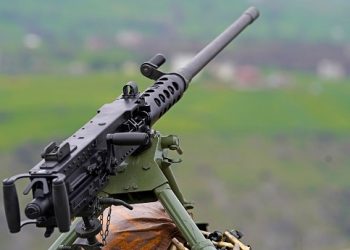 How often do machine gunners change barrels?