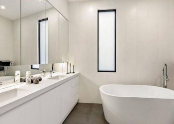 How to Pull Off a Classic White Bathroom Design