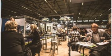 4 Tips for Organizing a Successful Networking Event