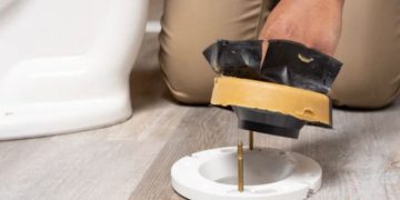 How to Replace Wax Ring on a Toilet and Why Do You Need a Plumbing Service?     