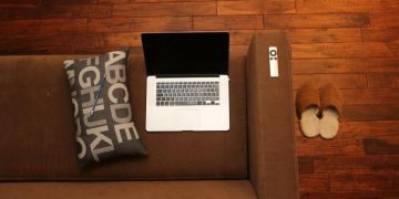 The 8 Best Tools For Managing Teams Remotely
