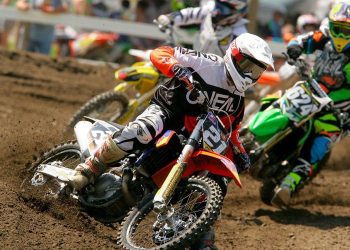 What Is the Best Way to Maintain a Dirt Bike?