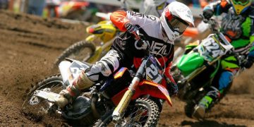 What Is the Best Way to Maintain a Dirt Bike?