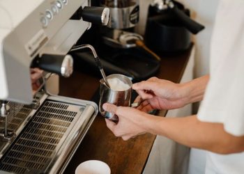Why an Espresso Maker is Essential in the Kitchen