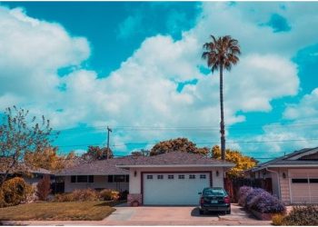 How to Troubleshoot Common Garage Door Opener Problems