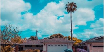 How to Troubleshoot Common Garage Door Opener Problems