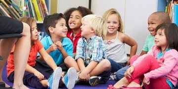Five Reasons to Pursue a Career in Childcare