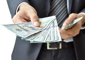 Giving Makes You Rich – Here’s Proof That Being Charitable Pays