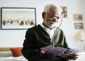 How to arrange home care for an elderly person