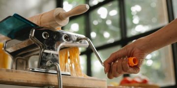 The Importance of Food Handling and How it Impacts Your Business