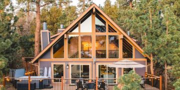 10 Tips for a More Beautiful Home