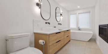 Can the Pipe to Your Toilet Freeze